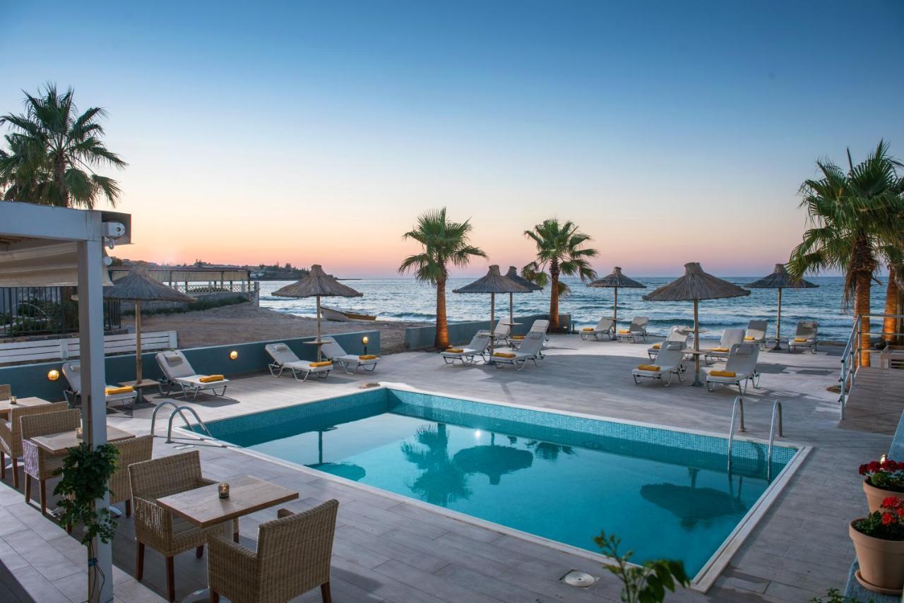 Compass Beach Stalís Exterior photo