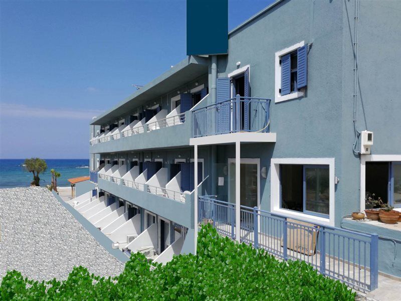 Compass Beach Stalís Exterior photo